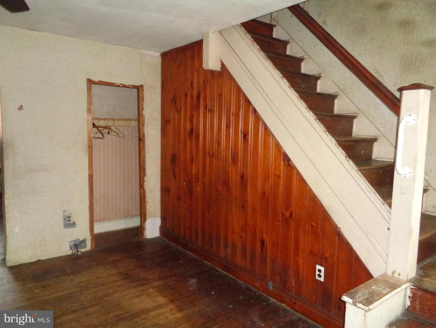 4636 Kraydor St Property Photo 2