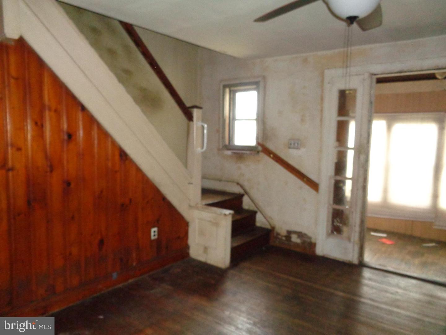 4636 Kraydor St Property Photo 4