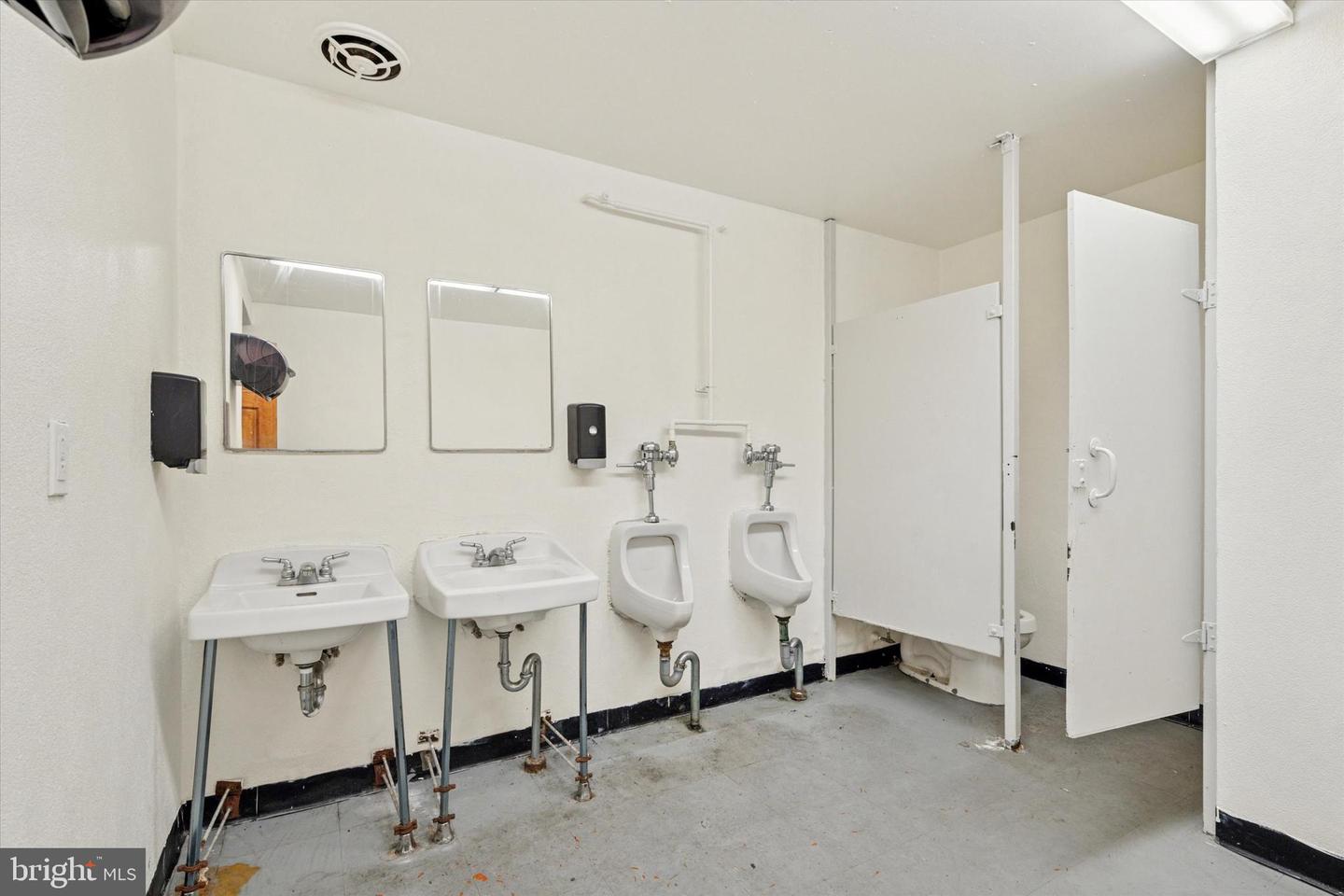 7756 Ditman St Property Photo 13