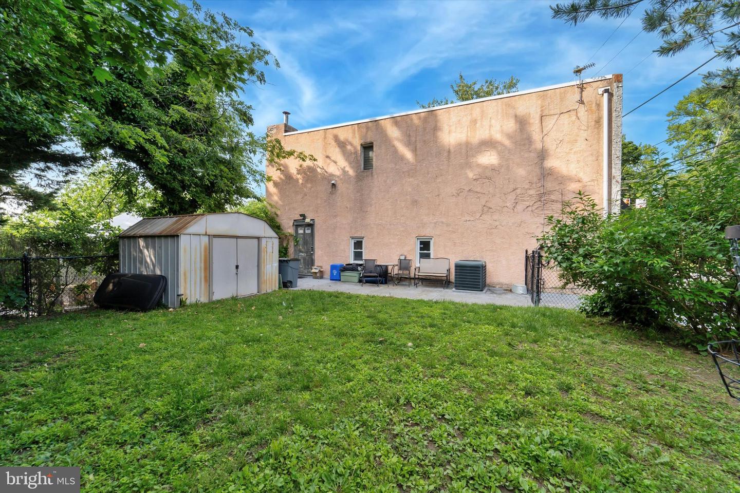 3 W Gowen Ave Property Photo 3