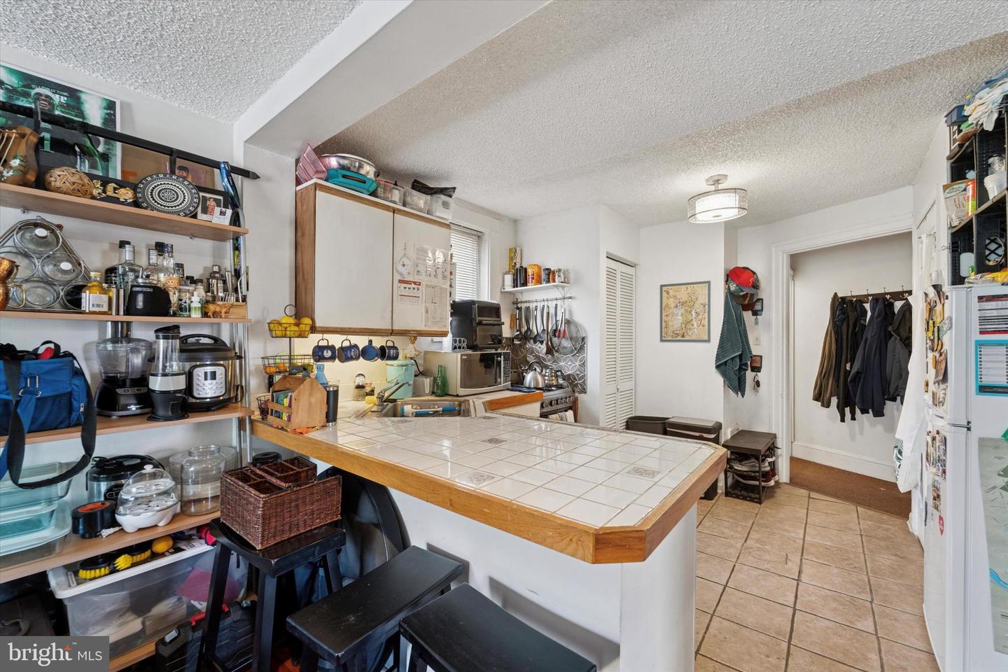 3 W Gowen Ave Property Photo 5