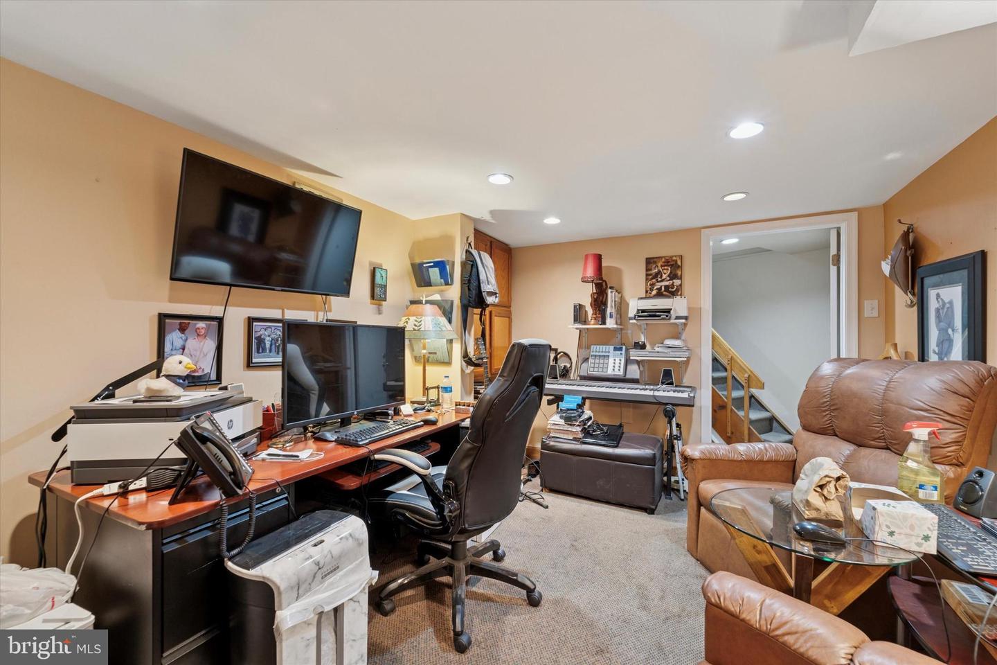 3 W Gowen Ave Property Photo 15