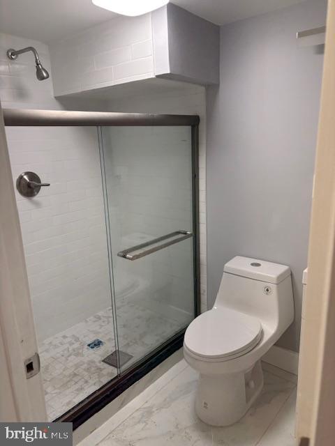 344 Roseberry St Property Photo 5