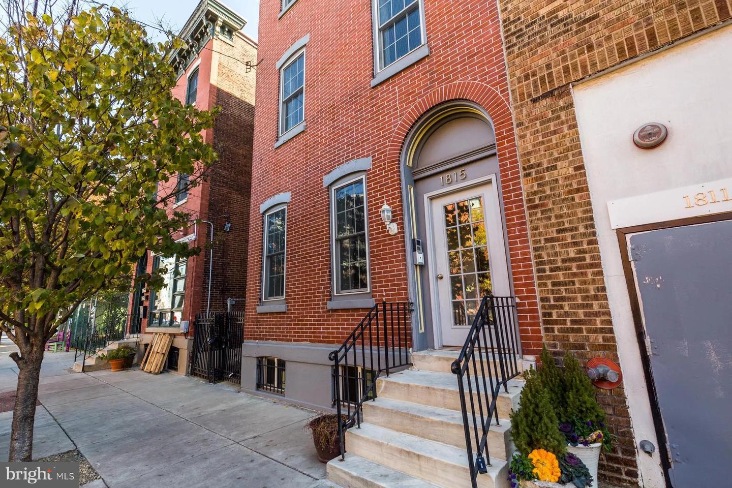 1815 FRANKFORD AVE #1 Property Photo 1