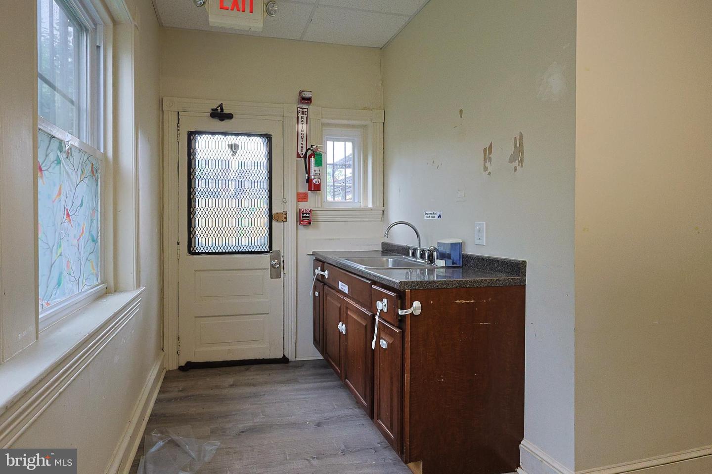 6763 Germantown Ave Property Photo 13