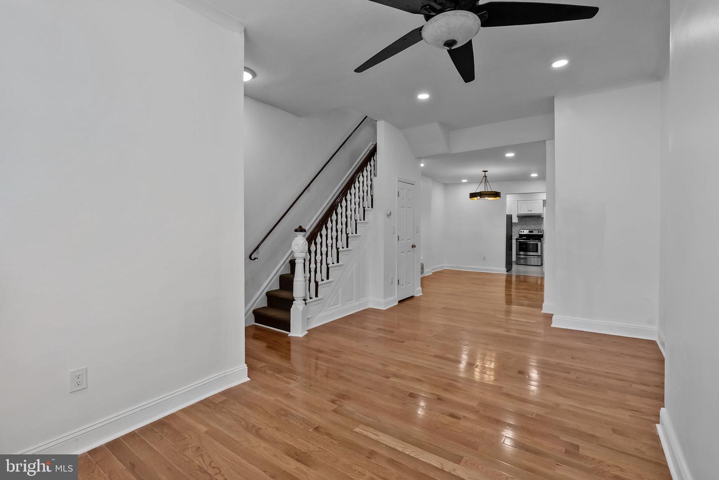 2024 W Berks St Property Photo 1