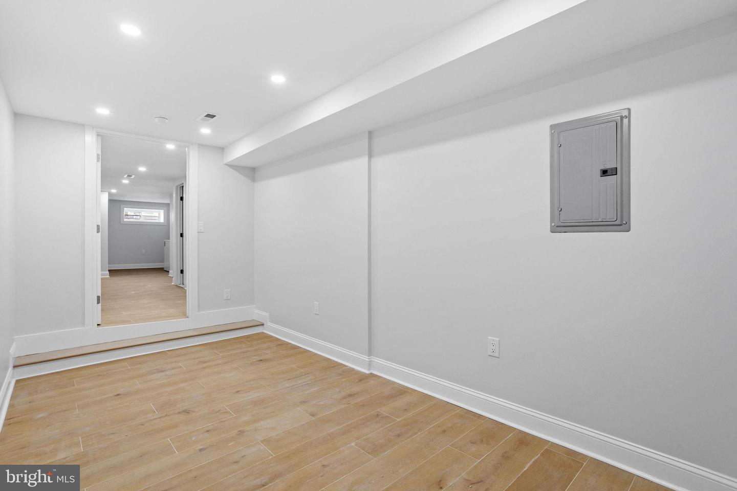 3944 Dungan St Property Photo 27