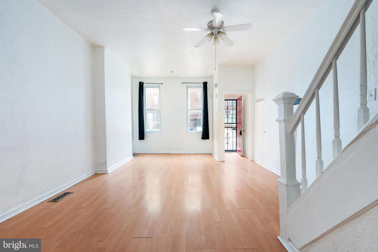 112 E Huntingdon St Property Photo 5