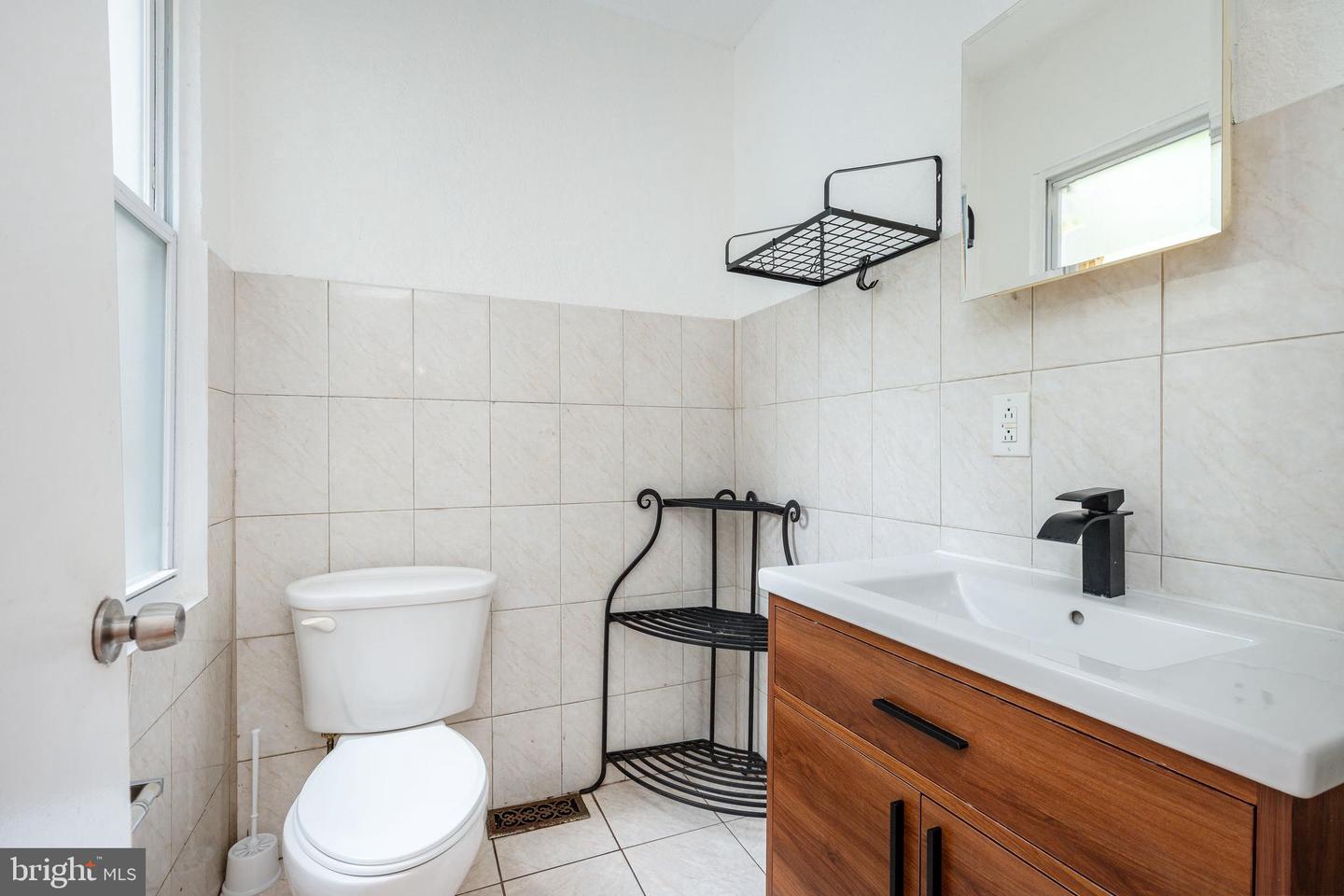 112 E Huntingdon St Property Photo 11