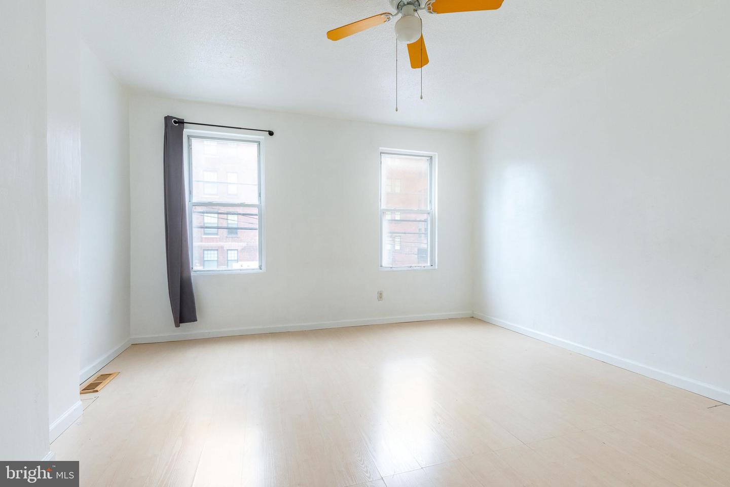 112 E Huntingdon St Property Photo 18