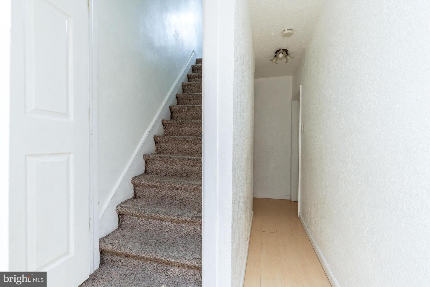112 E Huntingdon St Property Photo 20