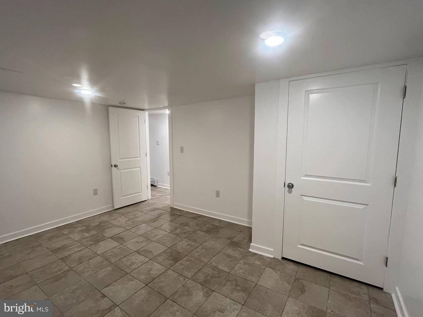 4944 Walnut St #ll Property Photo 11