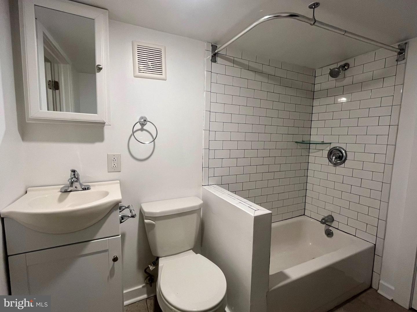 4944 Walnut St #ll Property Photo 17