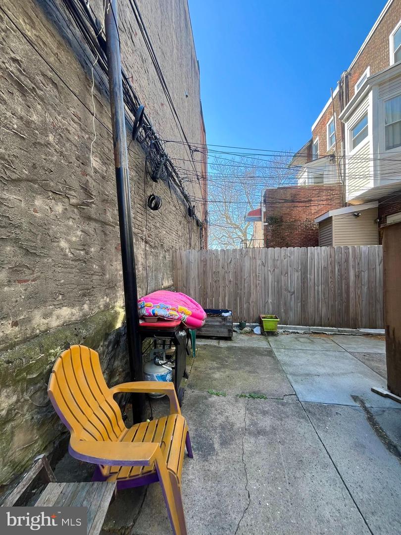 4944 Walnut St #ll Property Photo 20