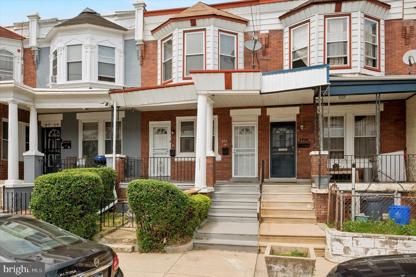 5737 Pine St Property Photo 1