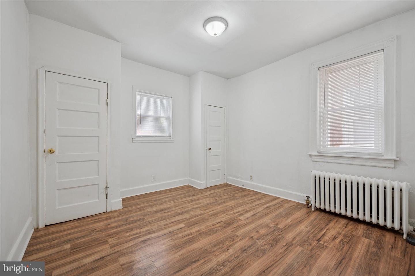 5737 Pine St Property Photo 12