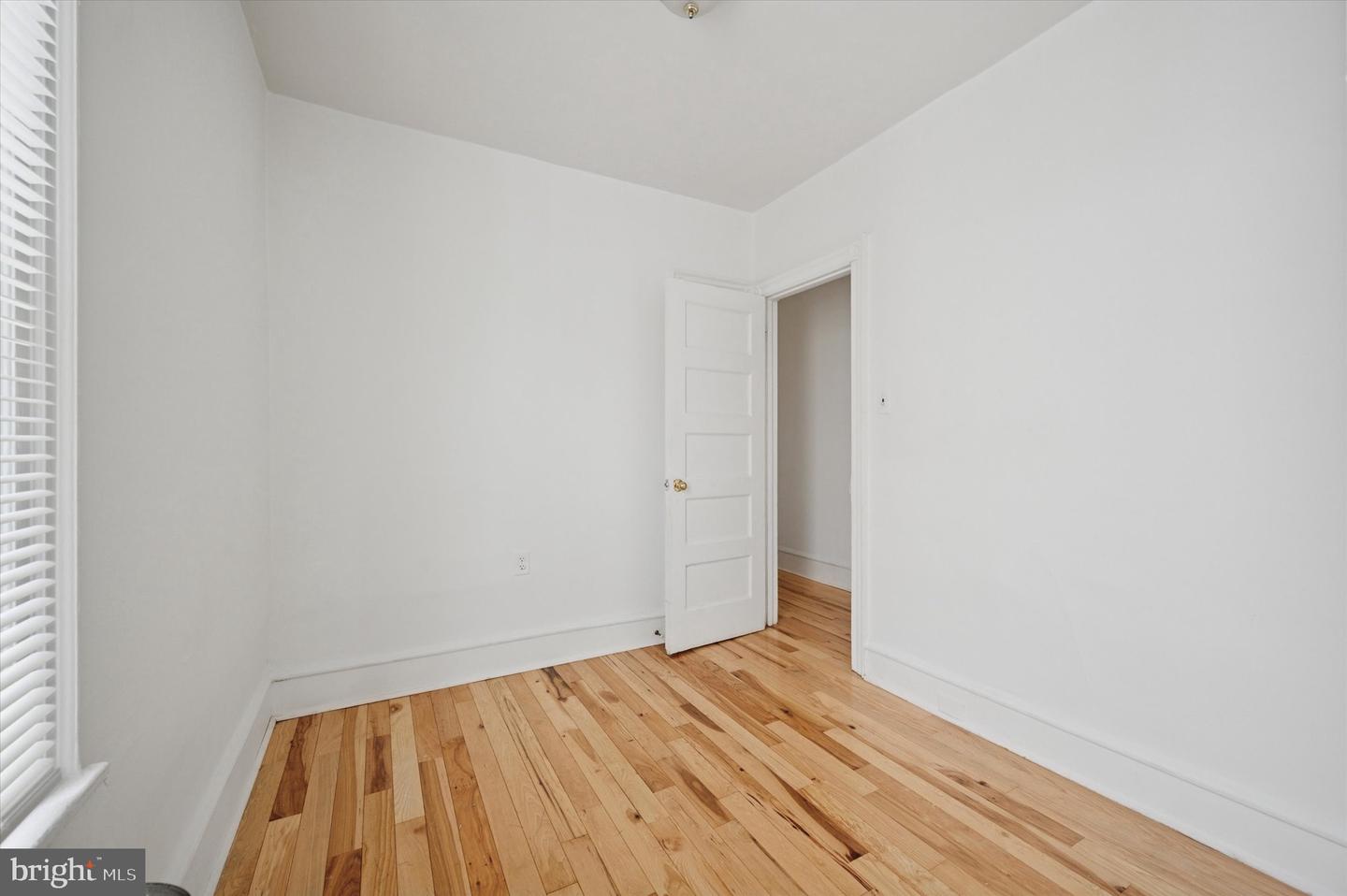 5737 Pine St Property Photo 19