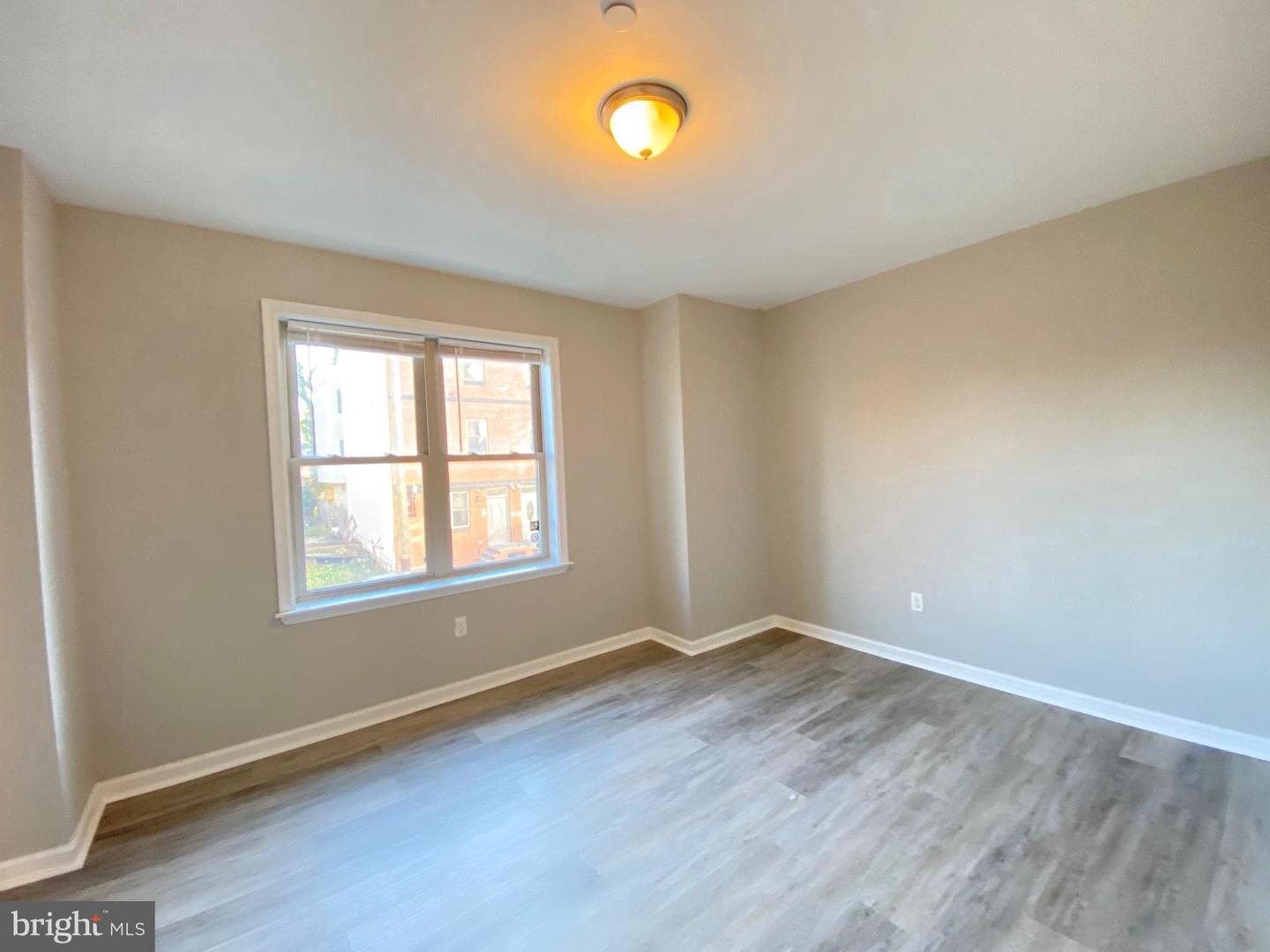 1811 Cecil B Moore Ave #d Property Photo 6