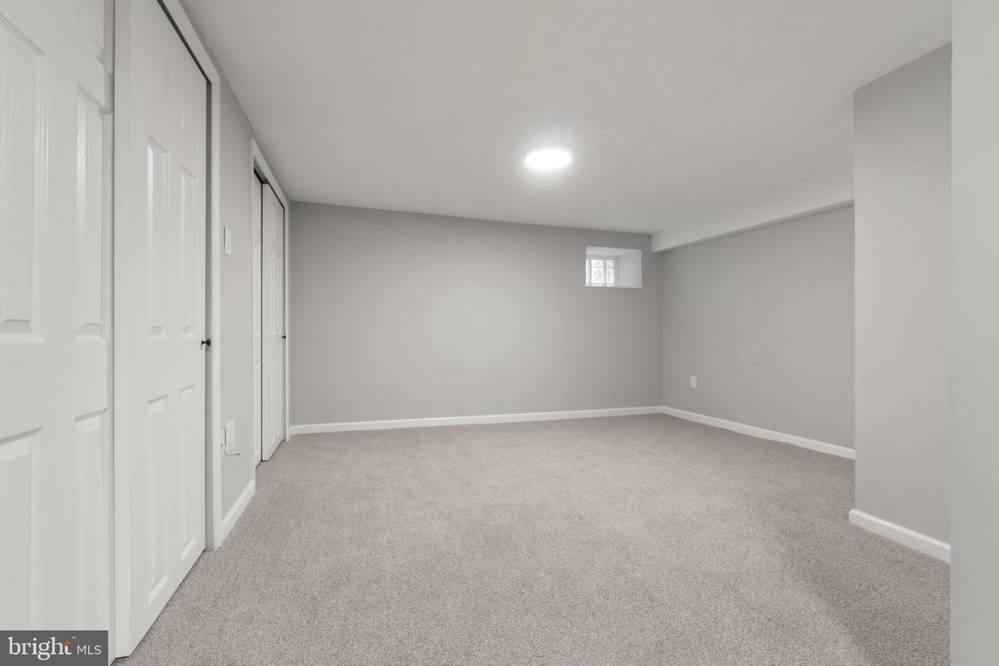 4034 Mitchell St Property Photo 20