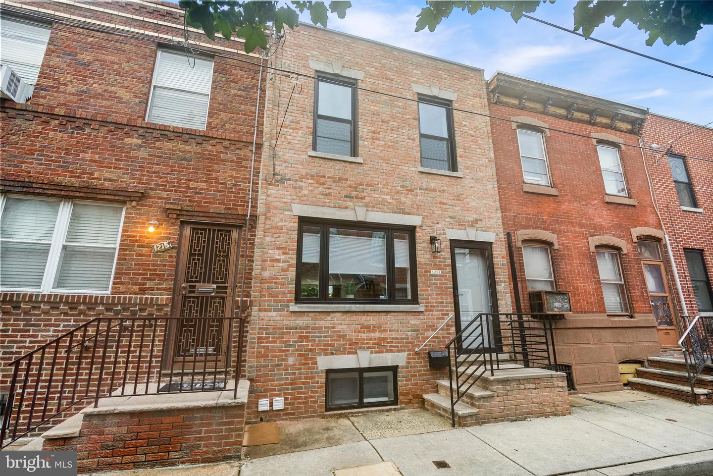 1213 Wilder St Property Photo 1