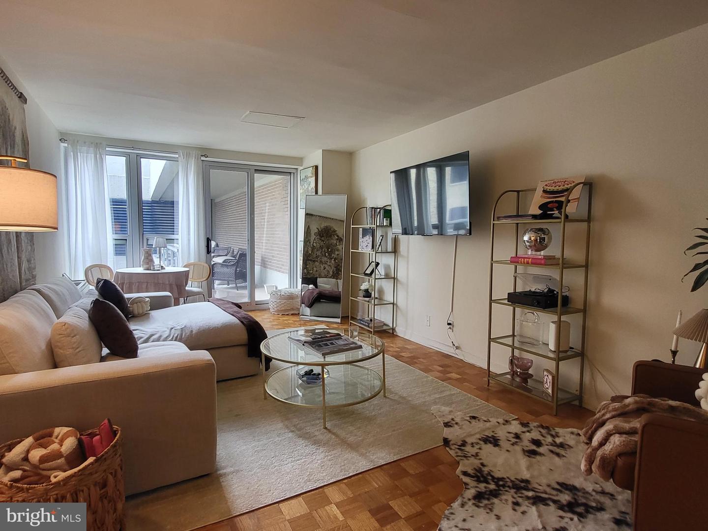 224-30 W Rittenhouse Sq #3118 Property Photo