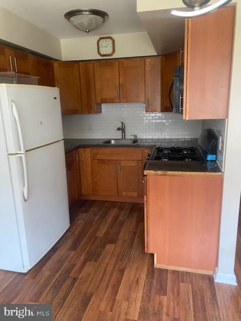 3720 Conshohocken Ave Property Photo 1