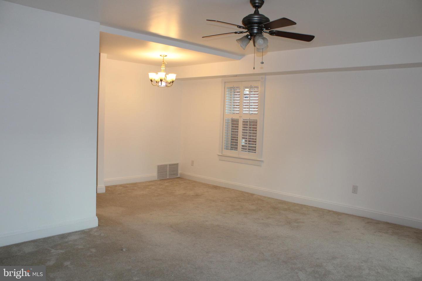 2089 Welsh Rd #j1 Property Photo 6