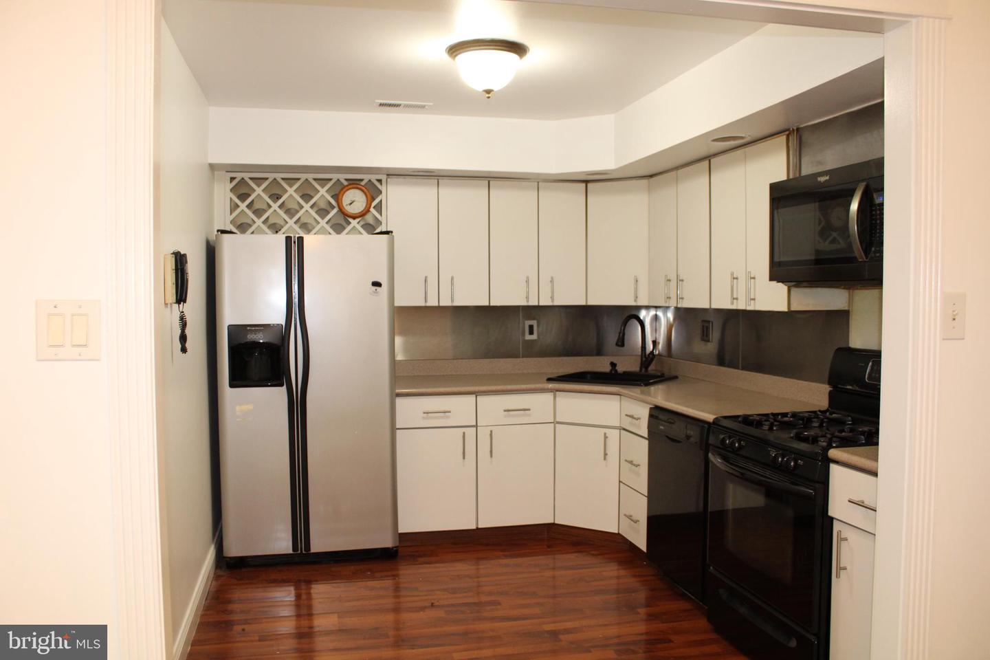 2089 Welsh Rd #j1 Property Photo 8