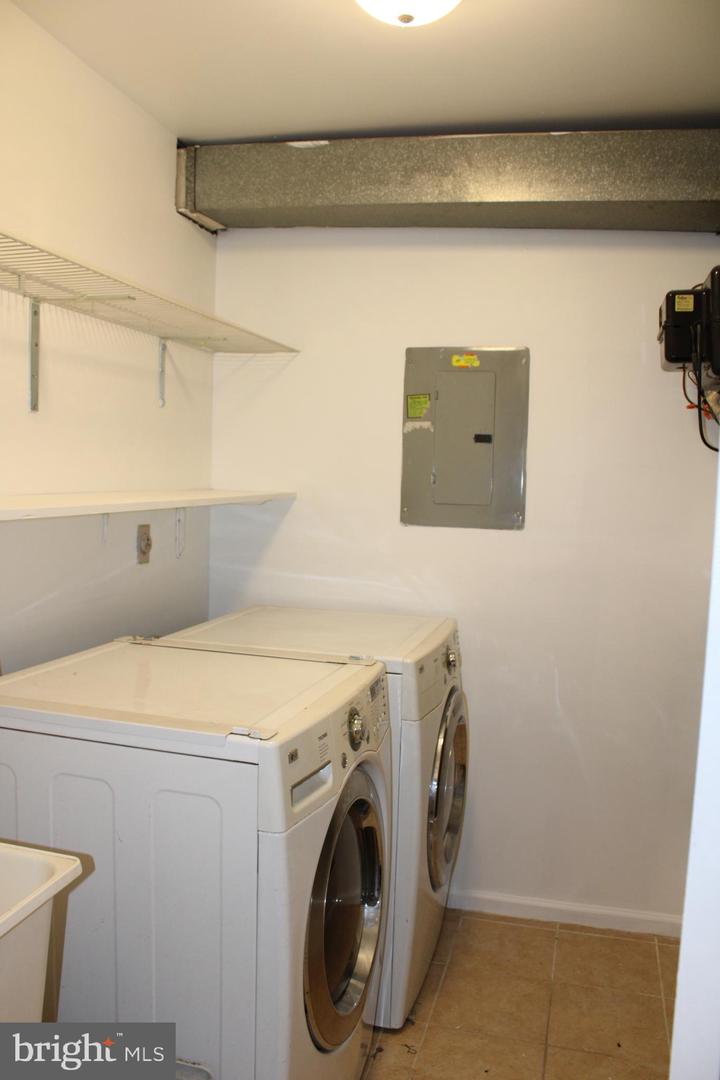 2089 Welsh Rd #j1 Property Photo 10