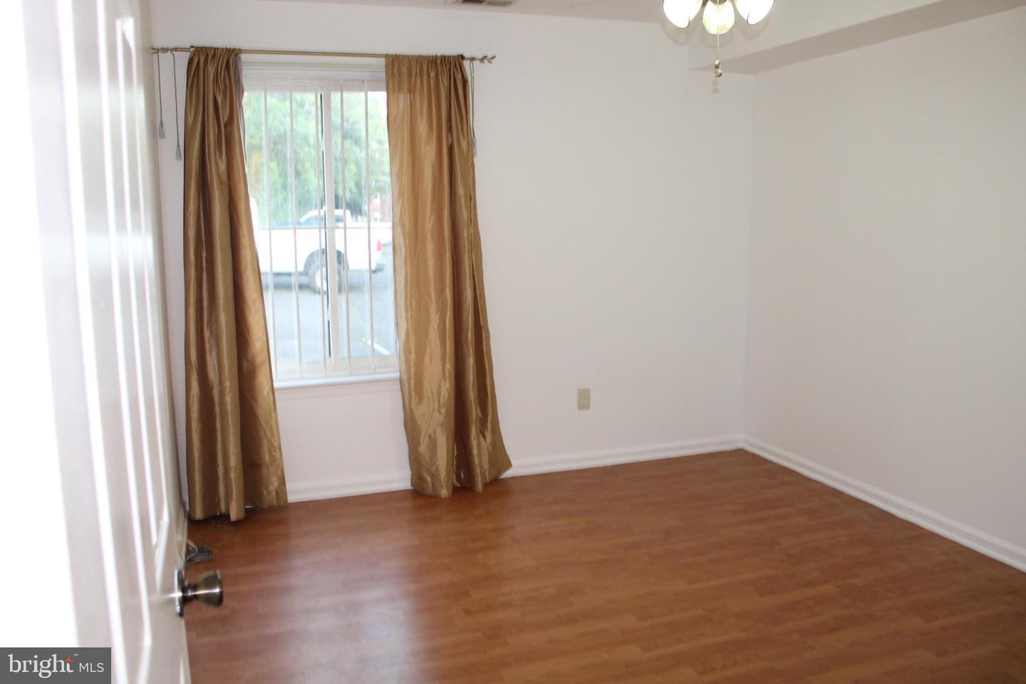 2089 Welsh Rd #j1 Property Photo 13