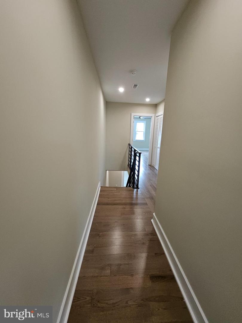 4432 Overbrook Ave Property Photo 17