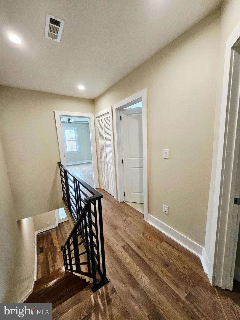 4432 Overbrook Ave Property Photo 18