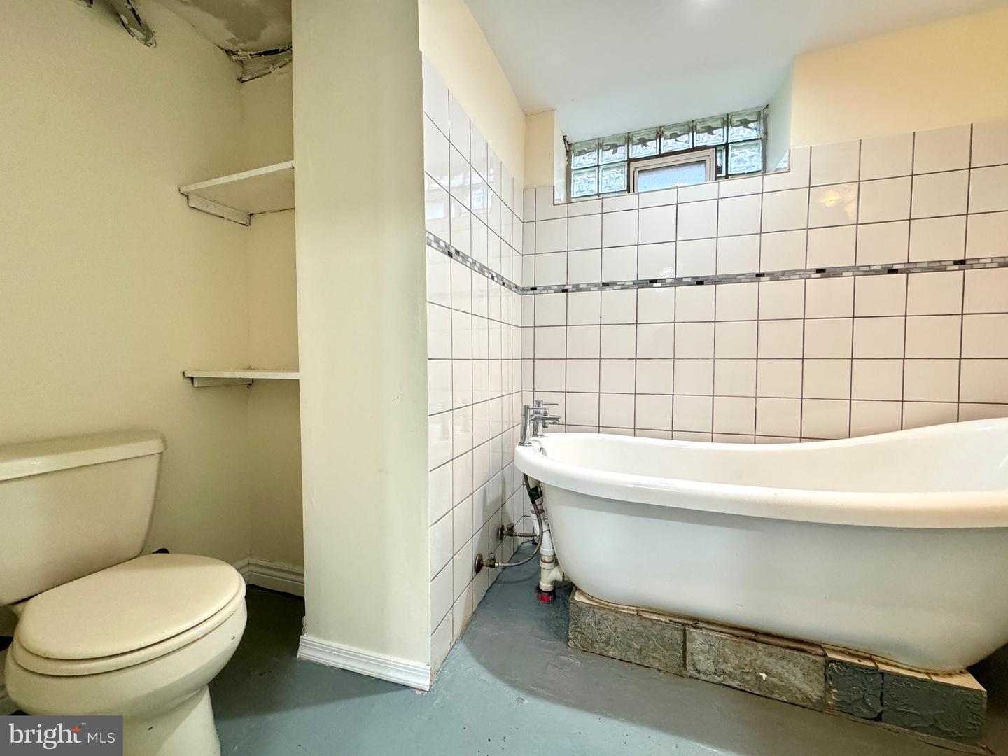 818 Knorr St Property Photo 32