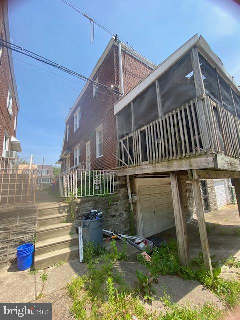 6866 N 19th St Property Photo 1