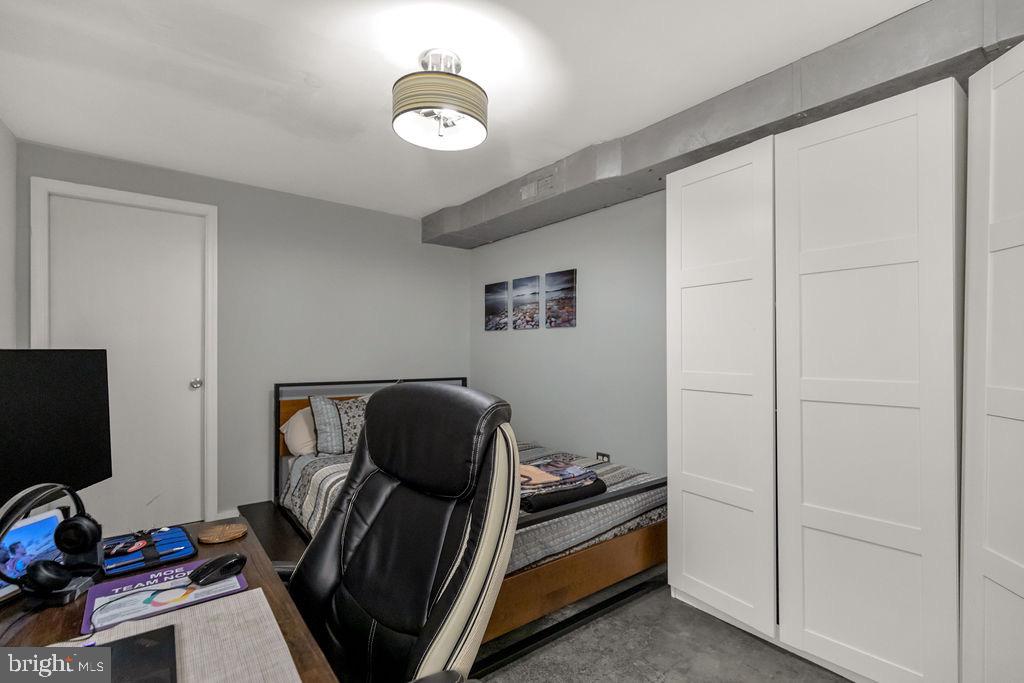 1815 Bainbridge St #1 Property Photo 15