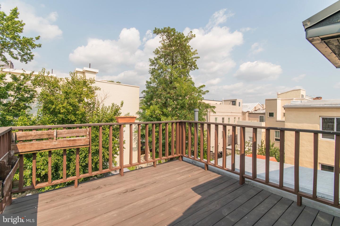 513 W Girard Ave #2r Property Photo 16
