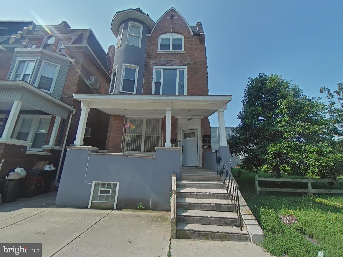 3228 W Diamond St #5 Property Photo 1