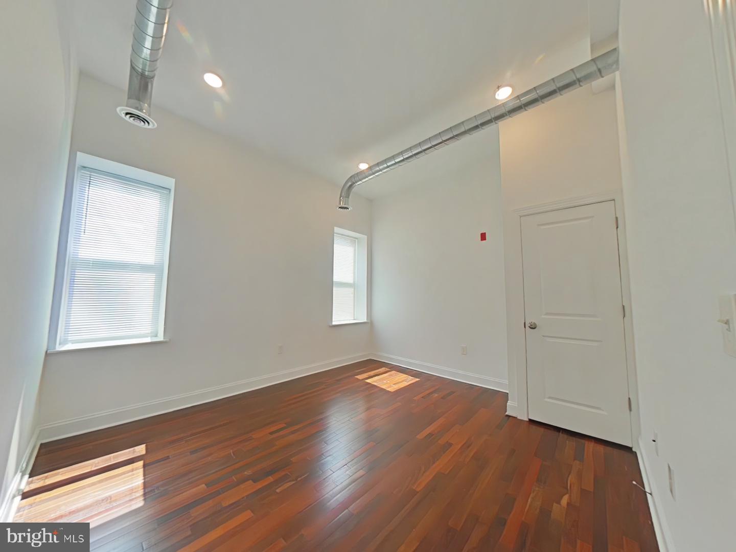 3228 W Diamond St #5 Property Photo 13