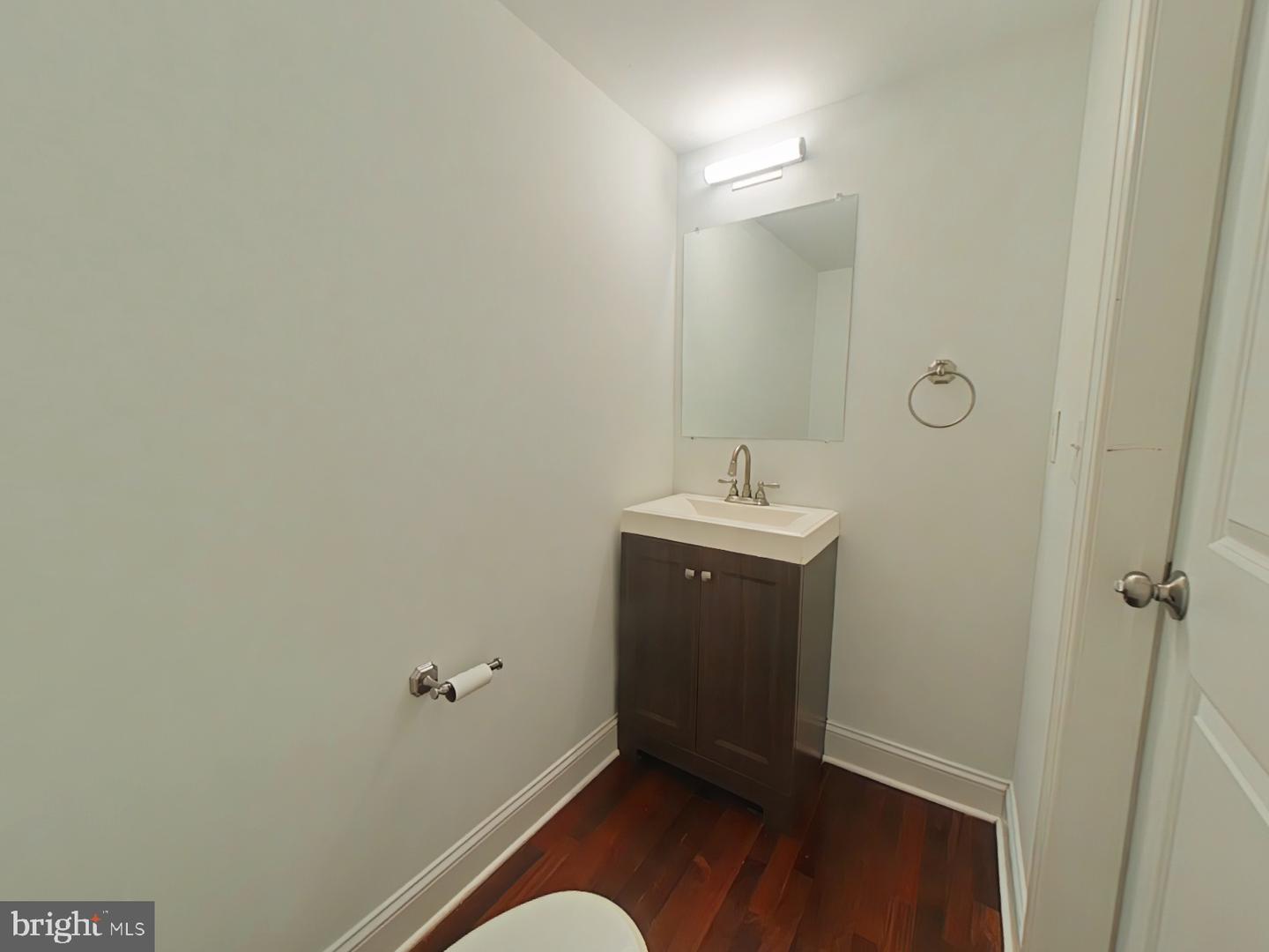 3228 W Diamond St #5 Property Photo 32