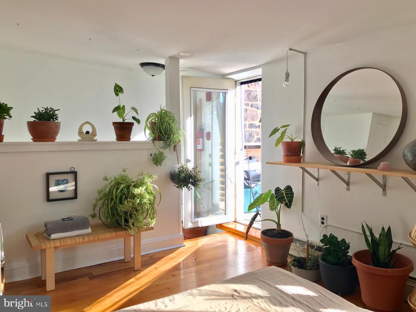 2016 CHRISTIAN ST #C Property Photo 1
