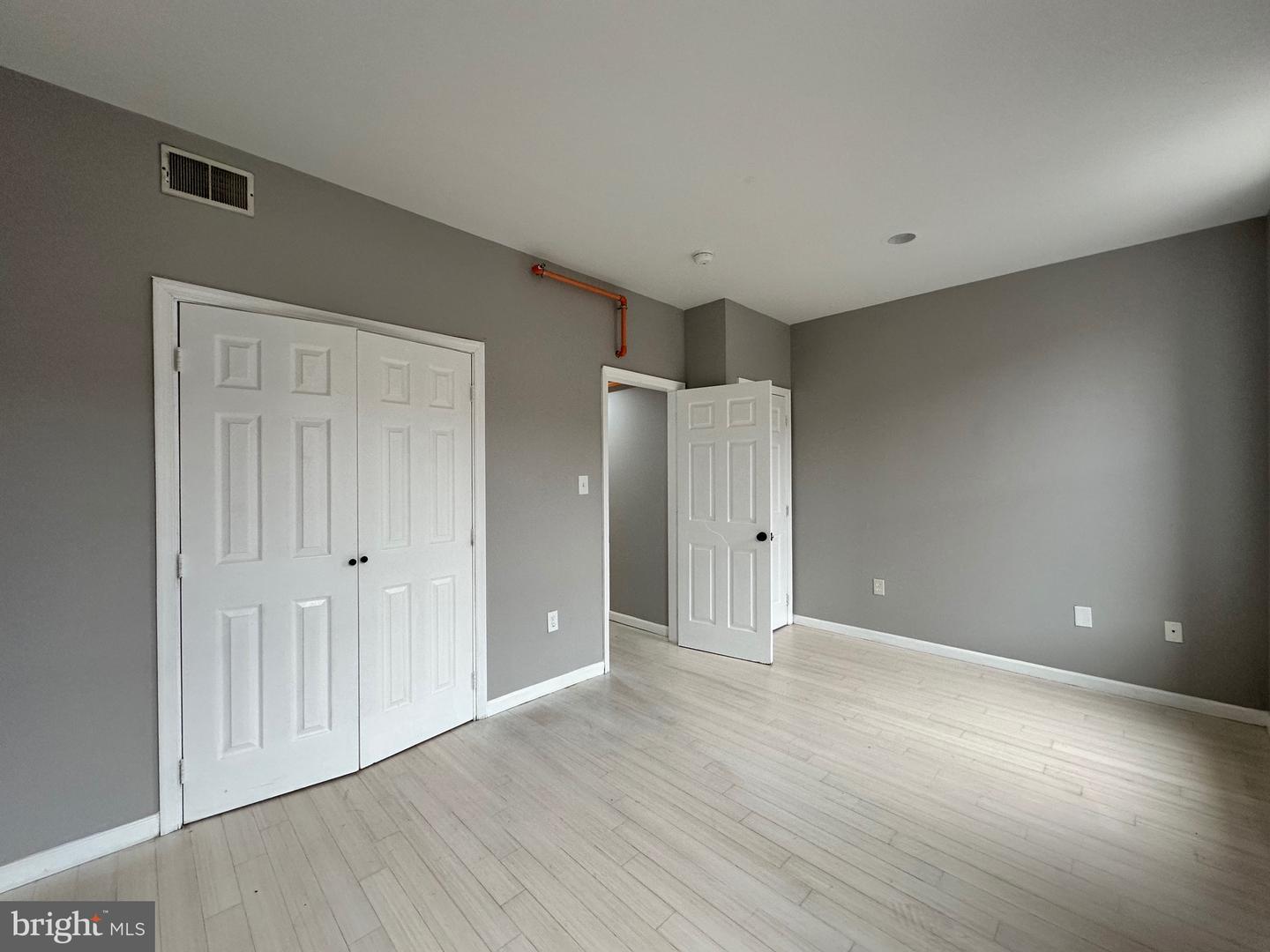 1919 W Diamond St #2 Property Photo 12