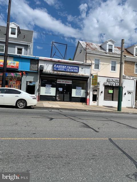 8036 FRANKFORD AVE Property Photo 1