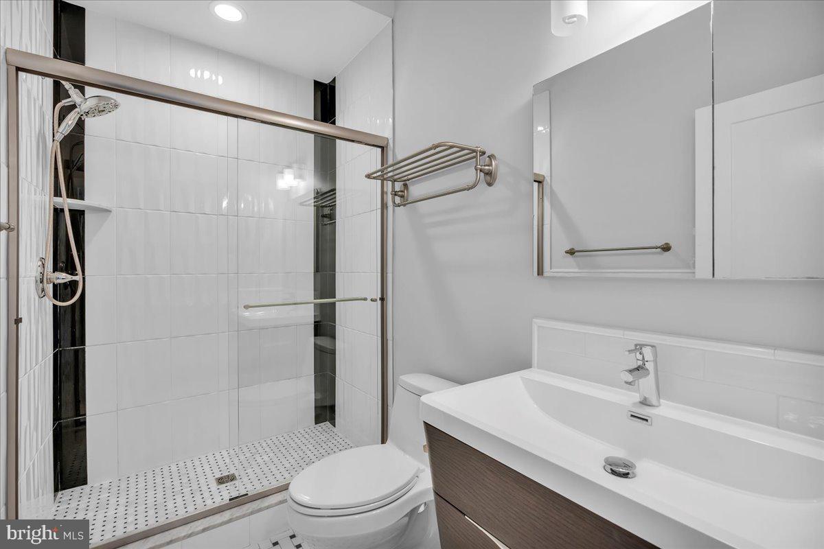 144 Levering St Property Photo 15