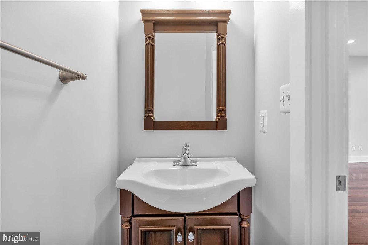 144 Levering St Property Photo 16