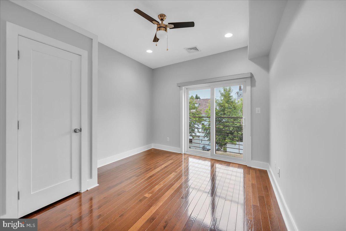 144 Levering St Property Photo 20