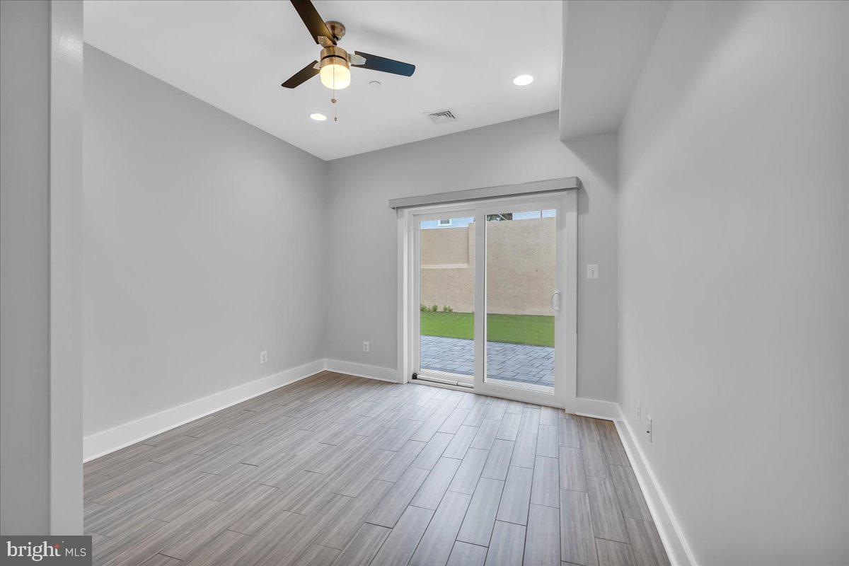 144 Levering St Property Photo 22
