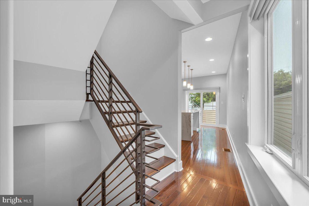 144 Levering St Property Photo 25
