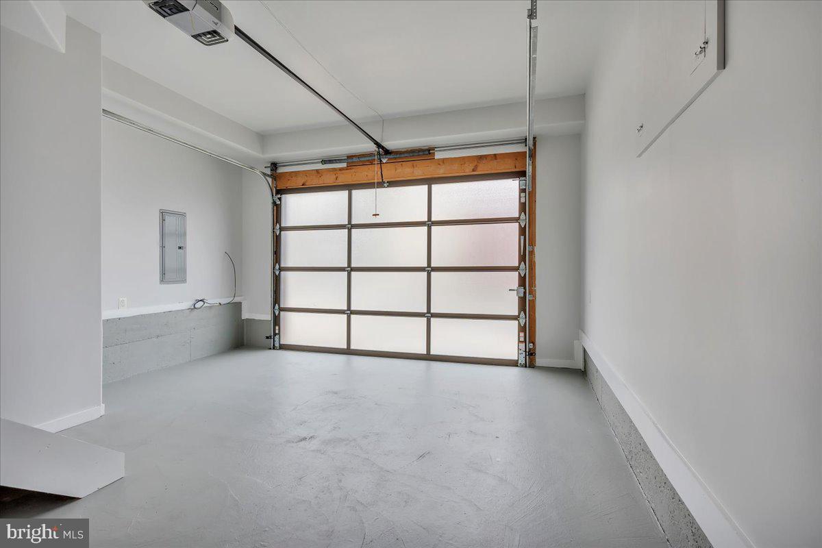 144 Levering St Property Photo 27