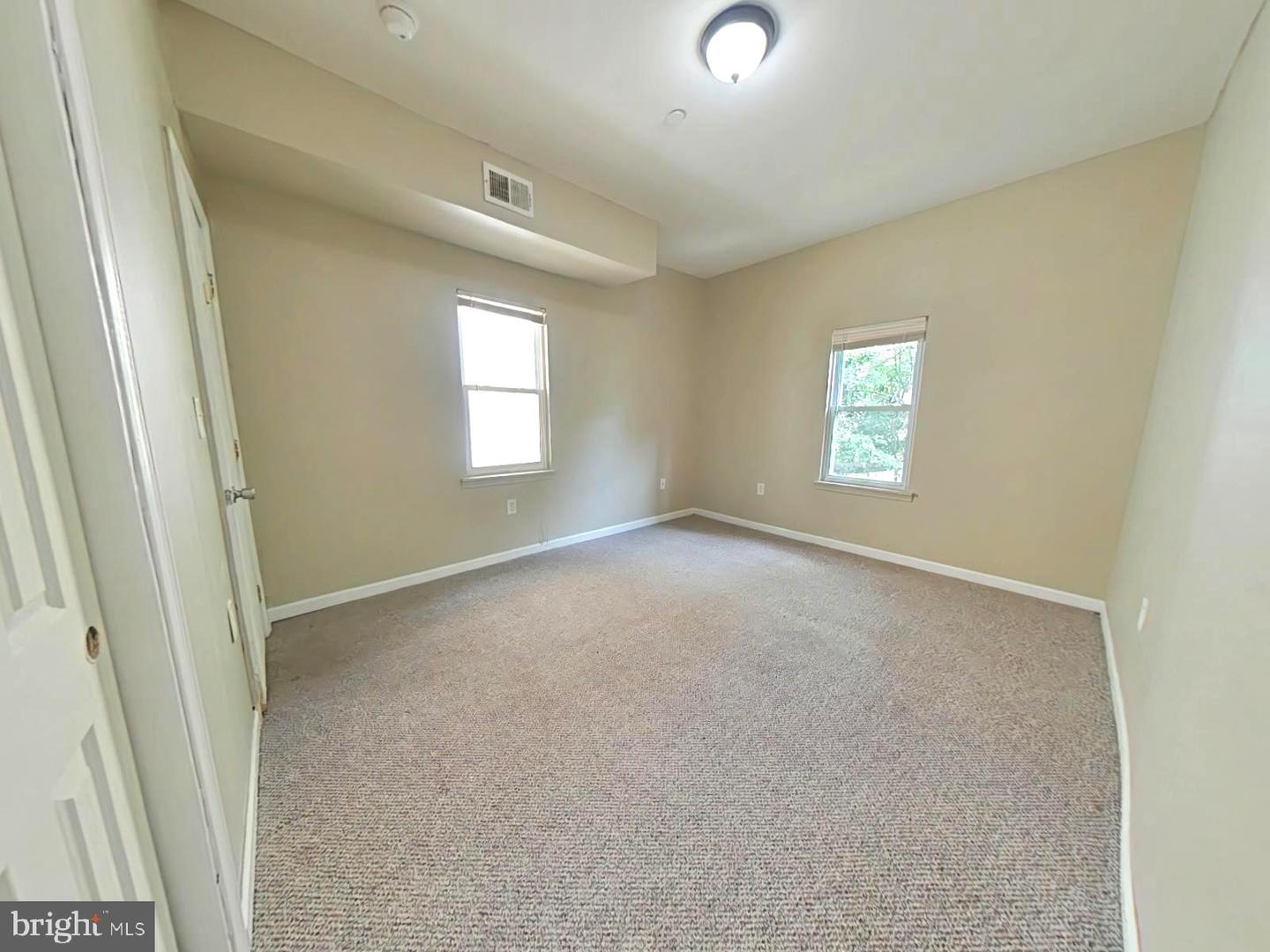 1827 N Bouvier St Property Photo 22