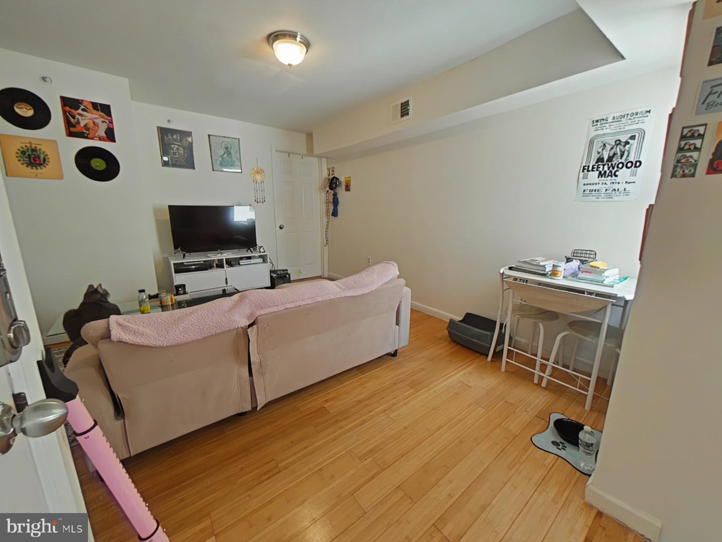 1827 N Bouvier St Property Photo 25
